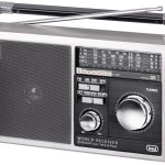 039961 - TREVI MULTIBAND BT & FM RADIO