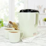 E1201W - LLOYTRON DUAL VOLTAGE TRAVEL KETTLE - Image 3